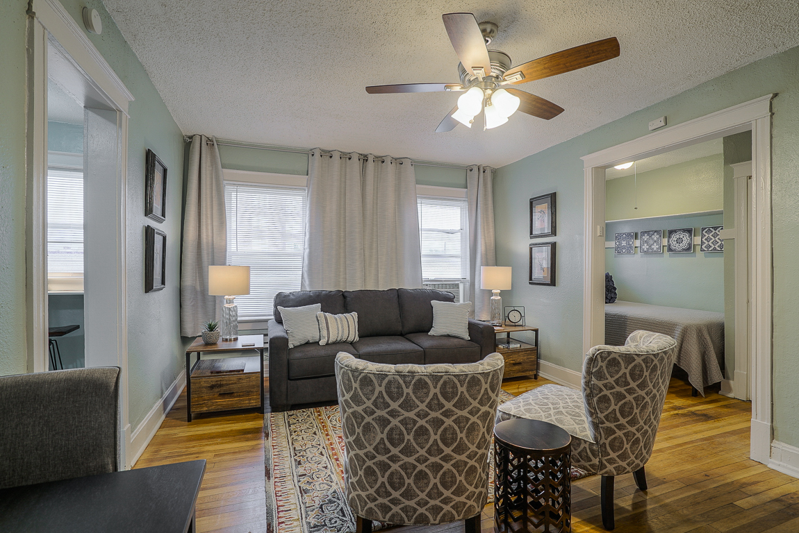 Kansas City Condo: 3721 Broadway Blvd -  11