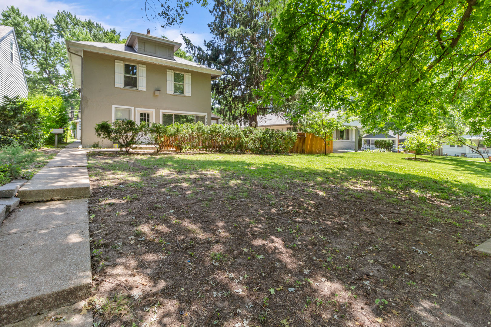 Kansas City Condo: 5937 Holmes St - 4