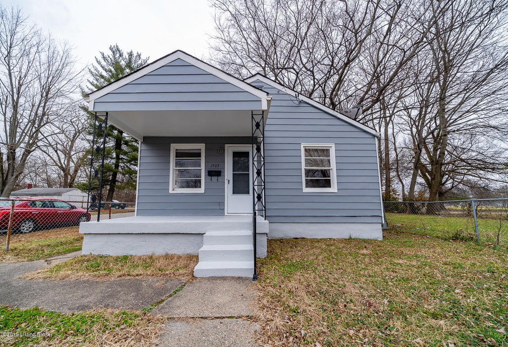 Request a Viewing for 1505 Bicknell Avenue Tenant Turner