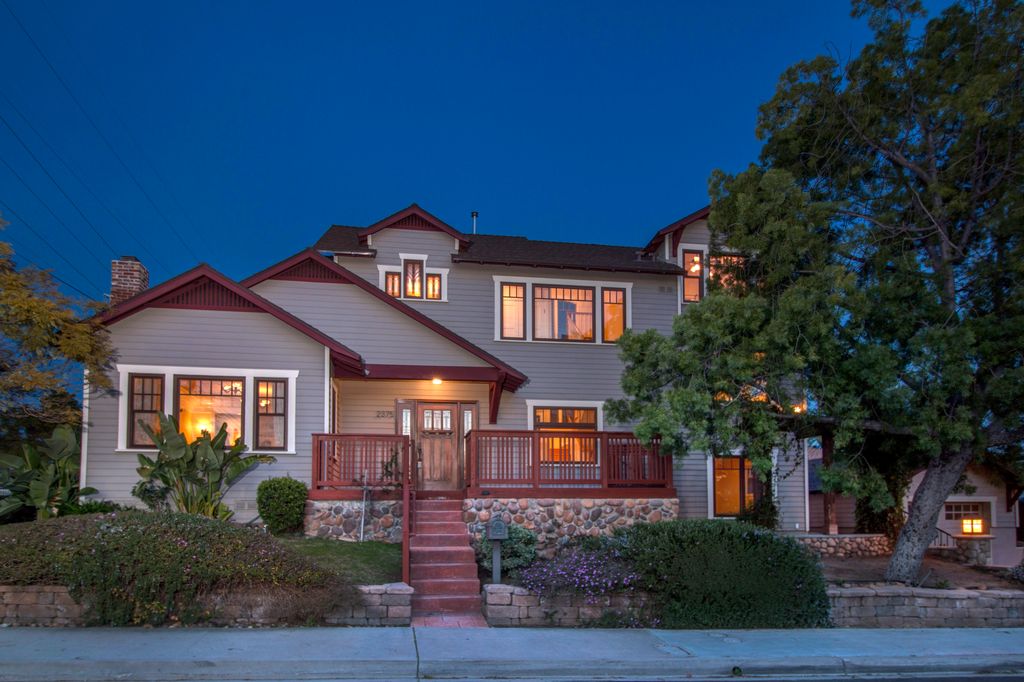 San Diego House: 2375 Montclair Street
