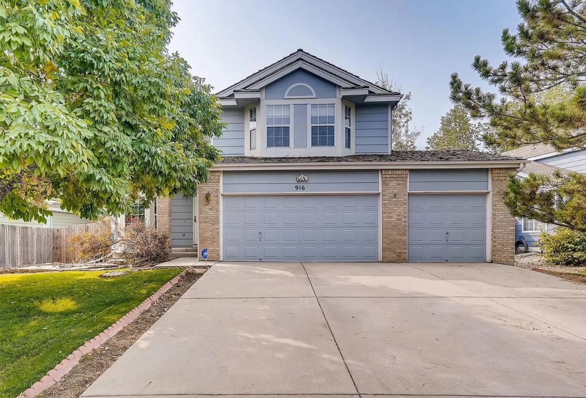 Request a Viewing for 916 East 132nd Drive Tenant Turner