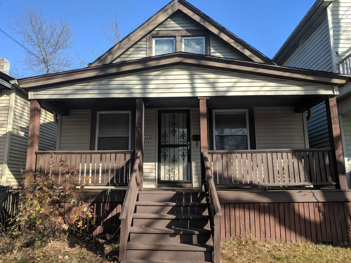 Request a Viewing for 2484 South Wentworth Avenue Tenant Turner