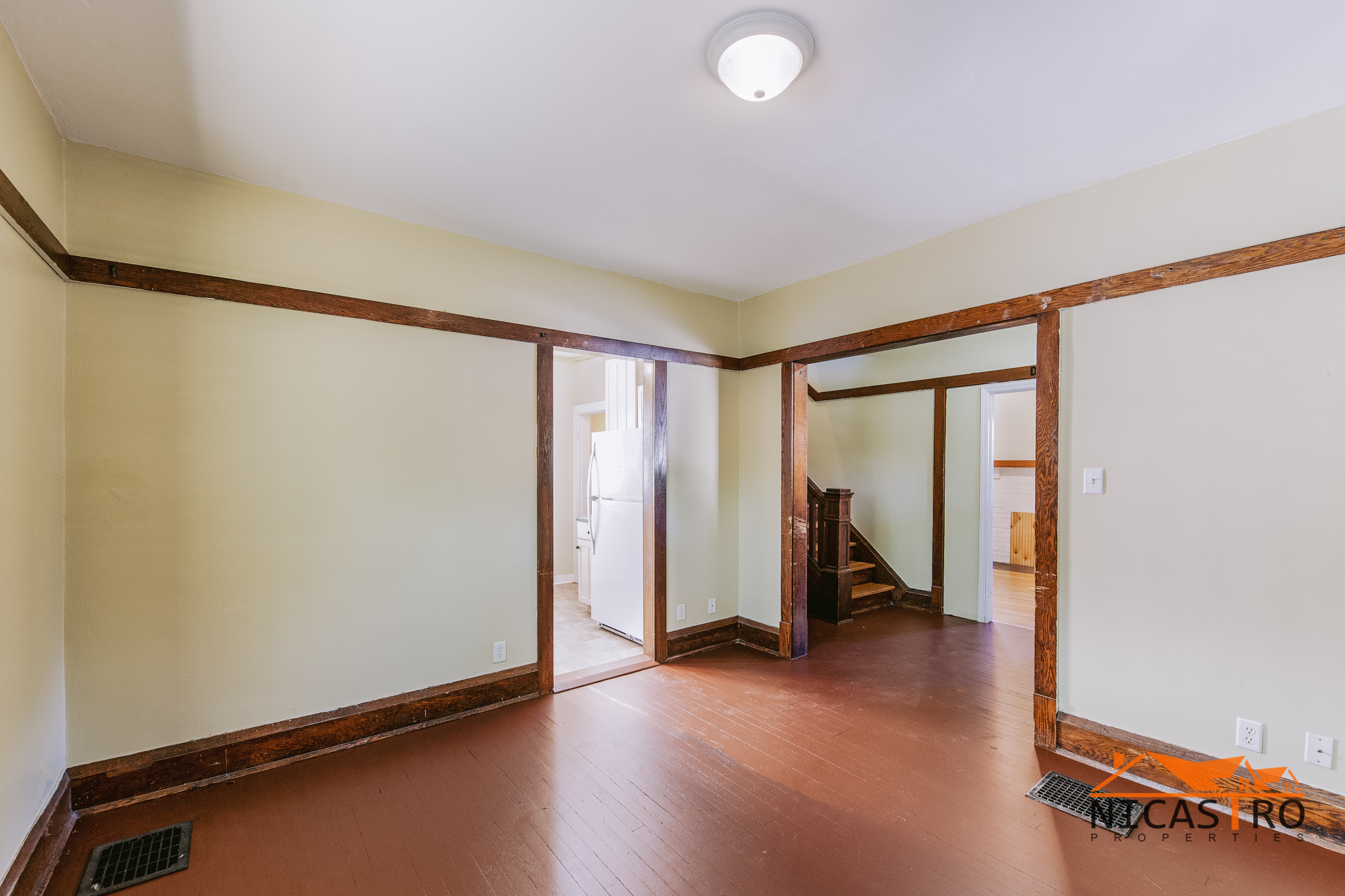 Request a Viewing for 2140 Waldeck Avenue Tenant Turner