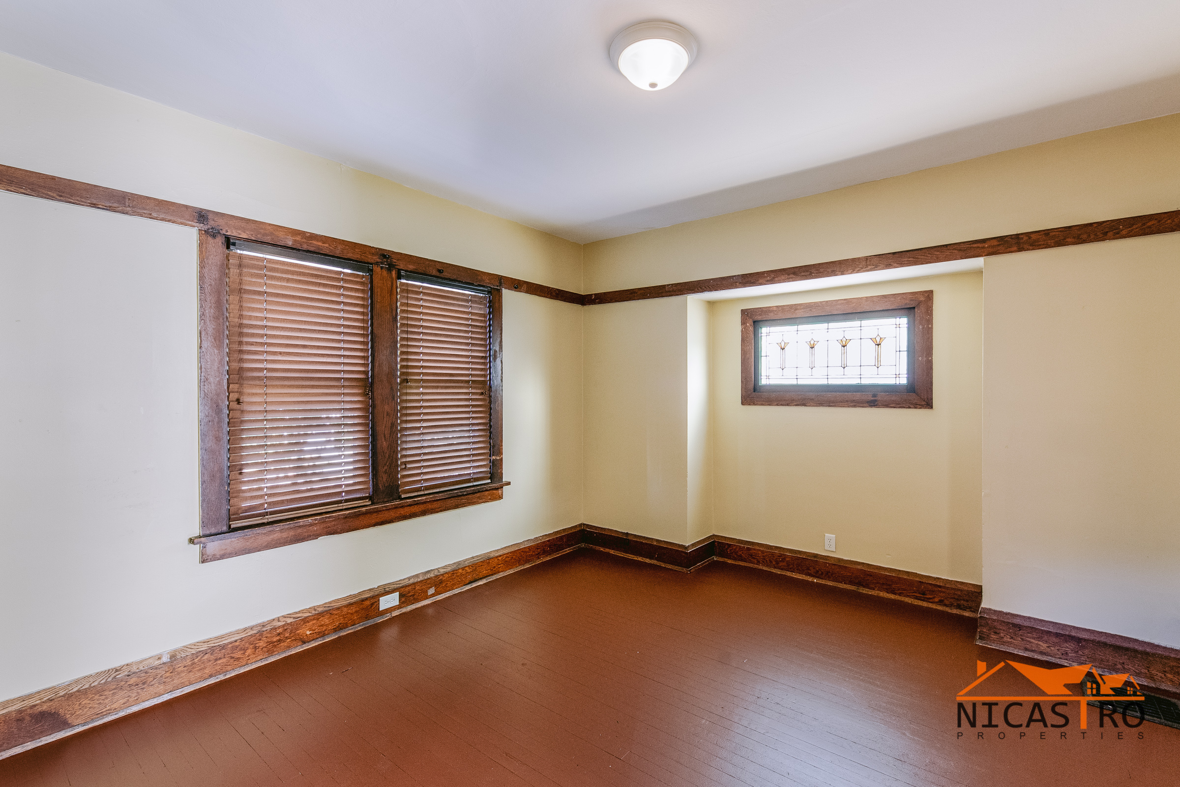 Request a Viewing for 2140 Waldeck Avenue Tenant Turner