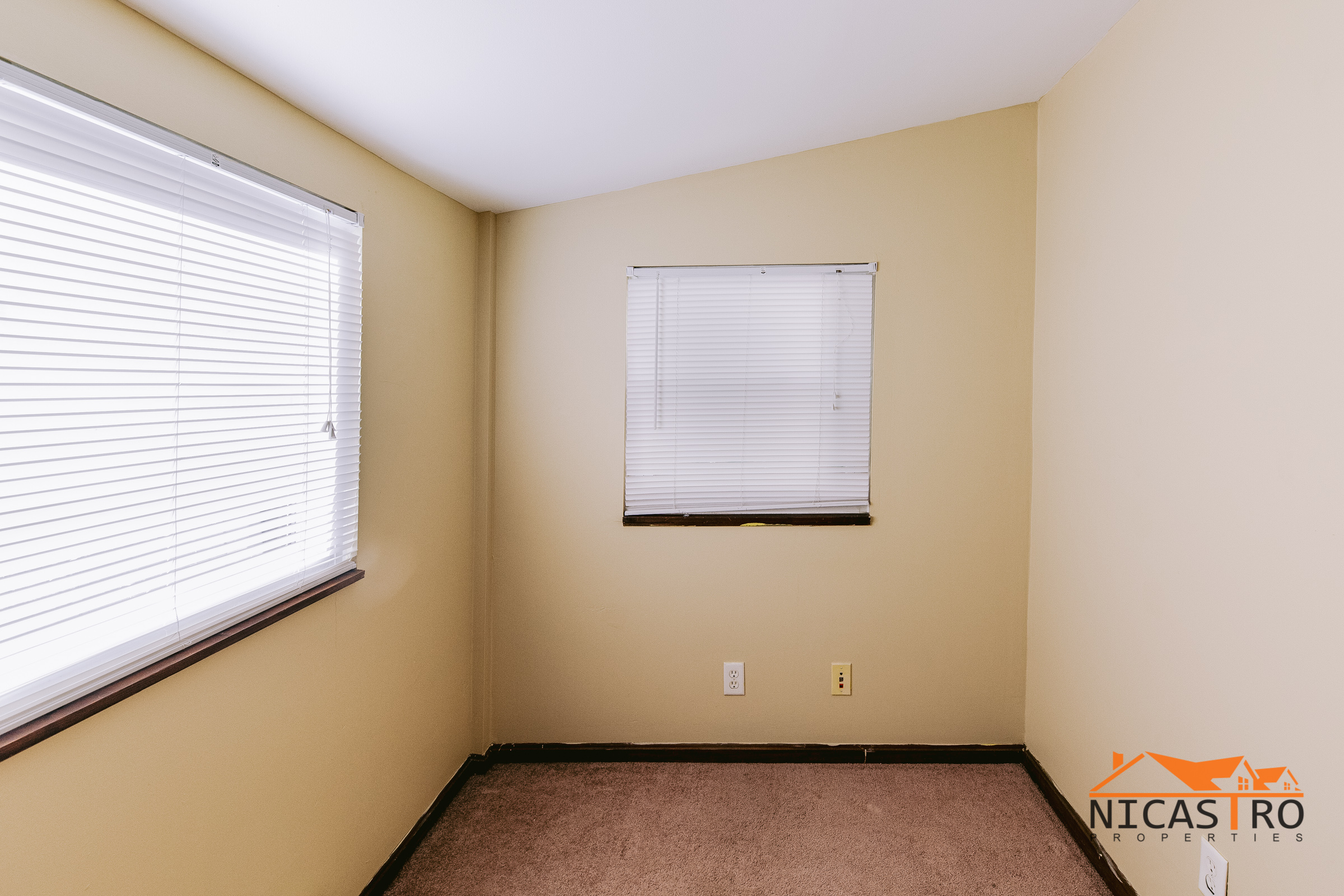 Request a Viewing for 2140 Waldeck Avenue Tenant Turner