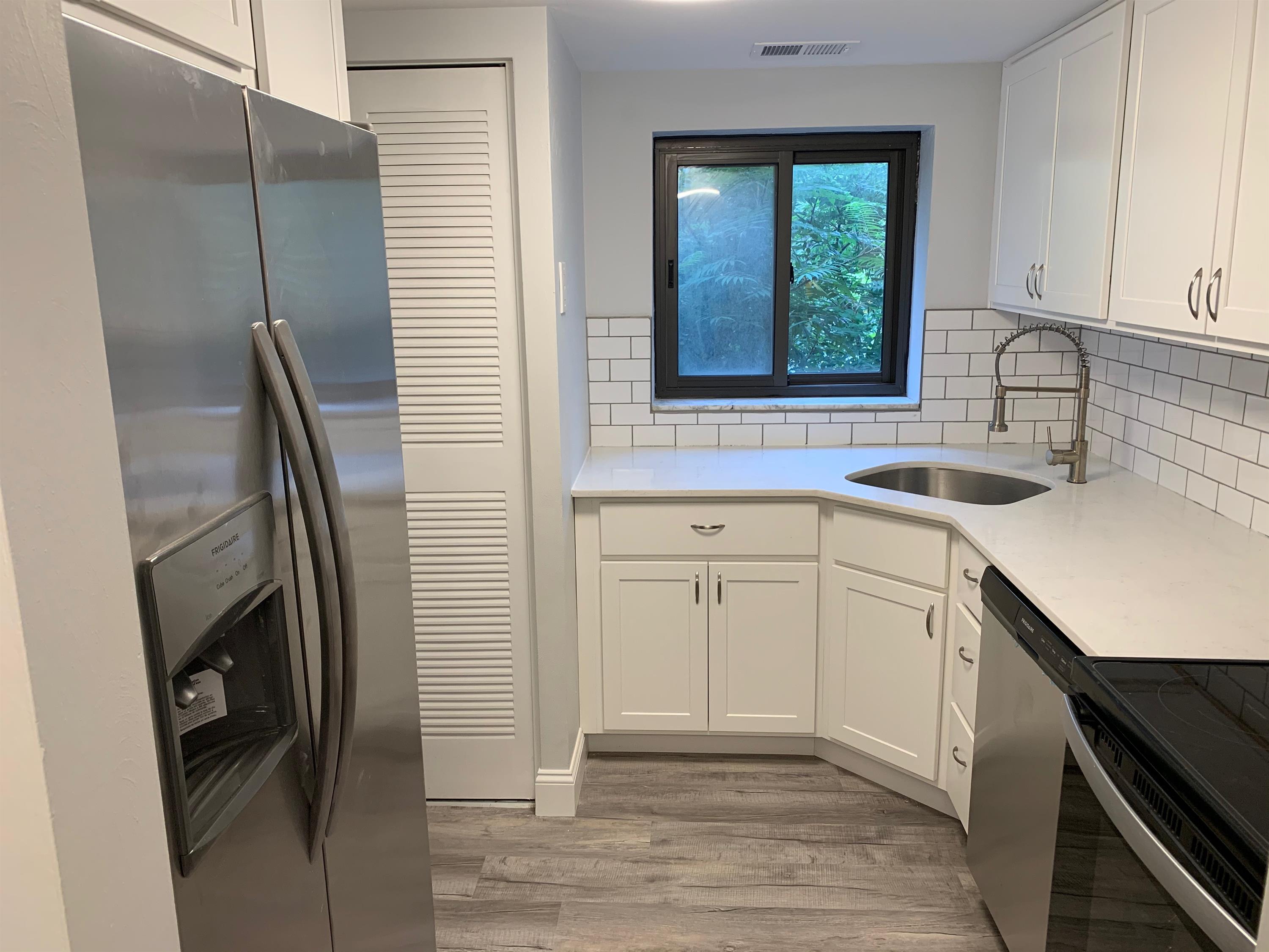 Pittsburgh Condo: 3457 Evergreen Road