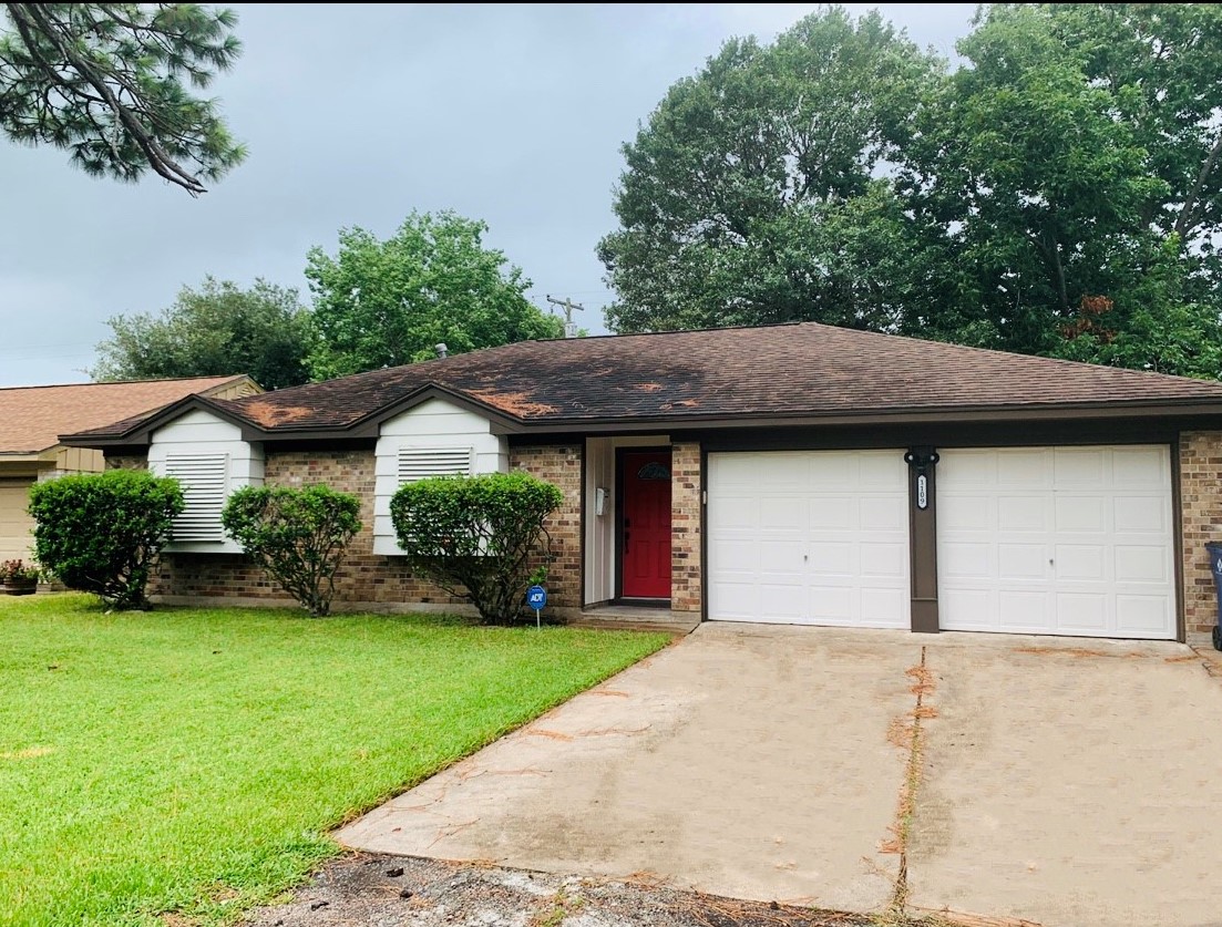 Texas City House: 1109 North Noble Road