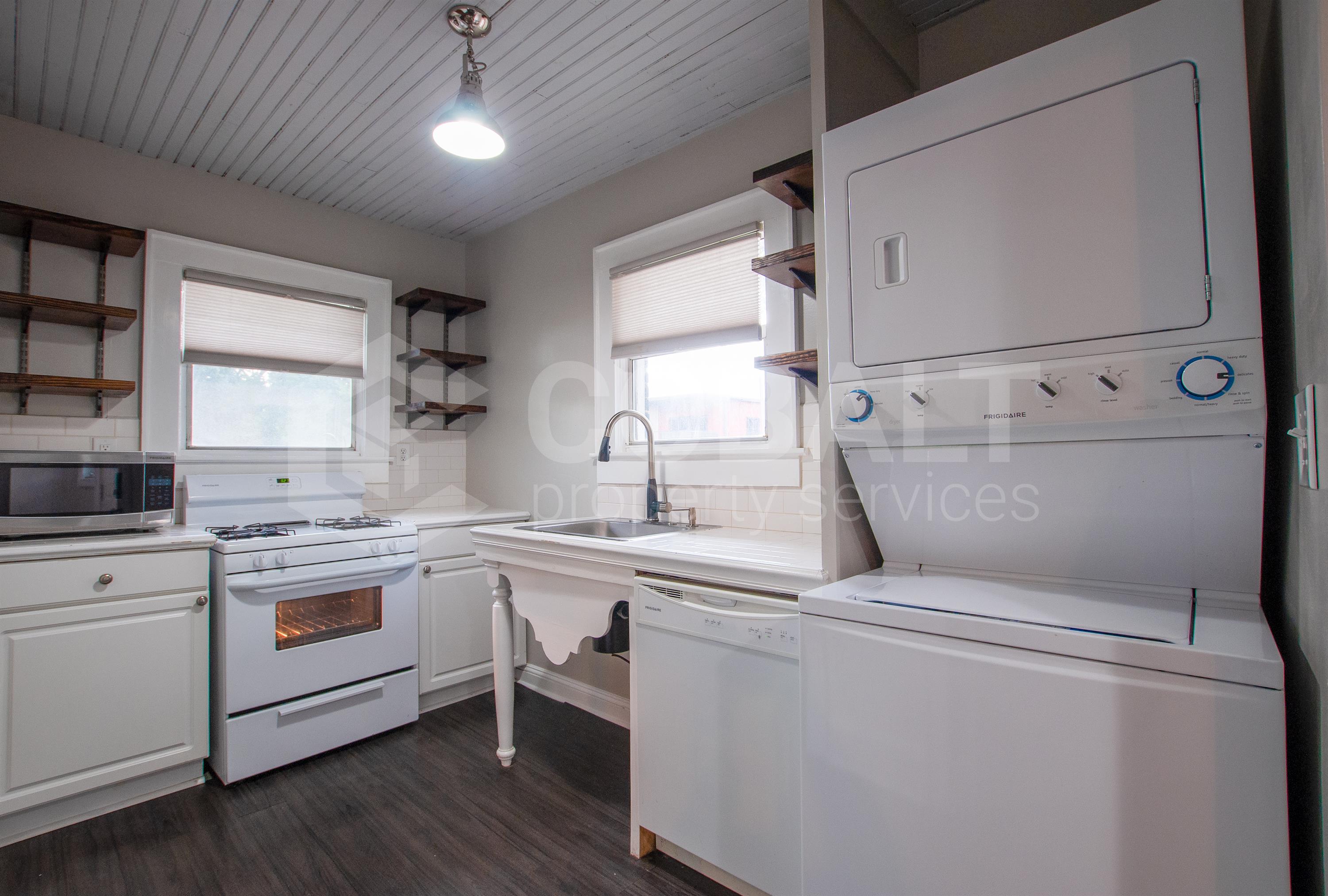 Request a Viewing for 499 Winton Terrace NE 2 Tenant Turner