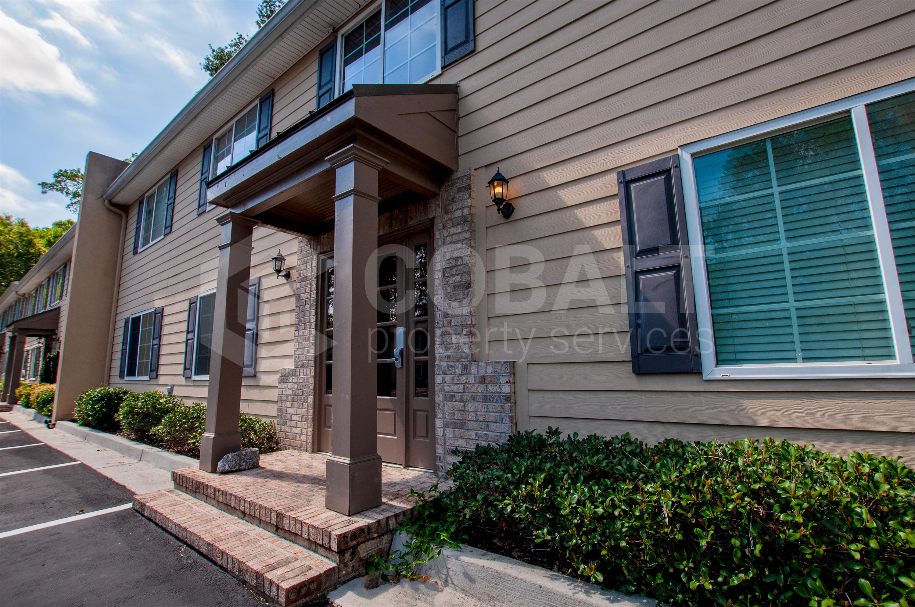 Request a Viewing for 2145 Bolton Road B4 Tenant Turner