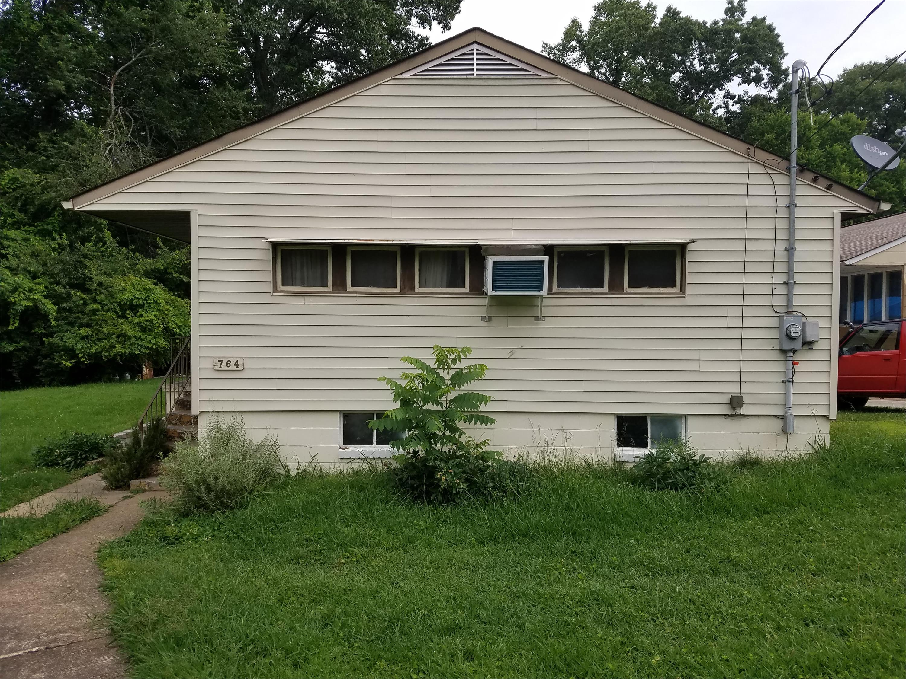 Request a Viewing for 764 West Outer Drive Tenant Turner